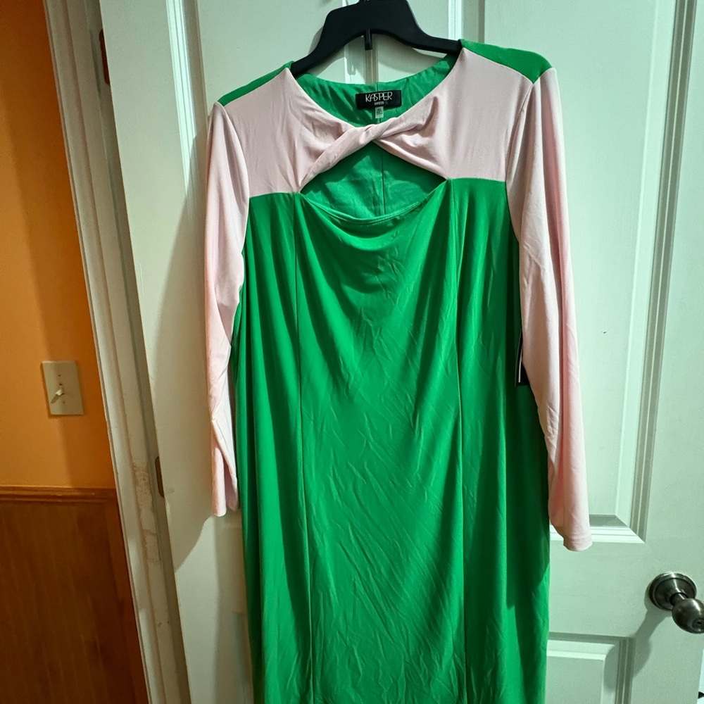 Kasper Green and Pink Sheath Dress with Long Raglan Sleeves